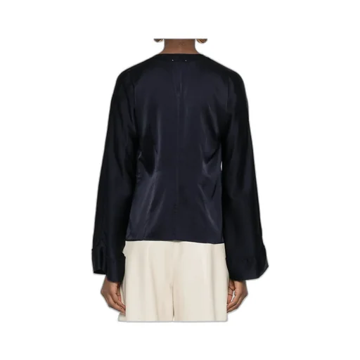Long-Sleeved Shirt