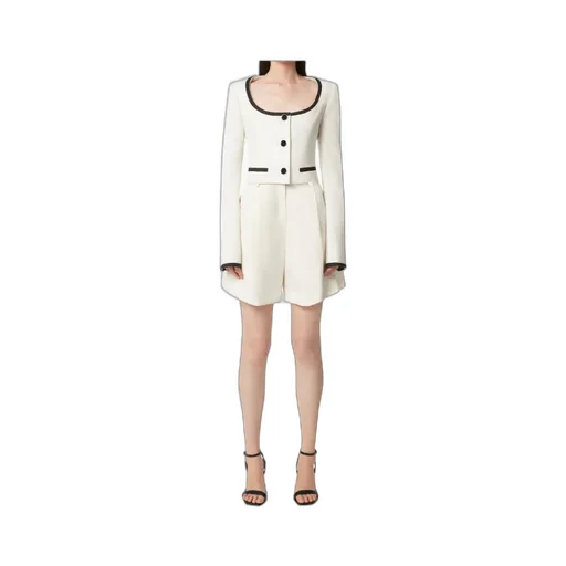 Short Jacket With Round Neckline
