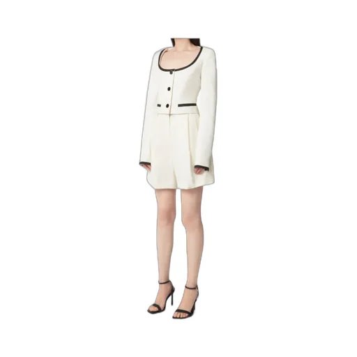 Short Jacket With Round Neckline
