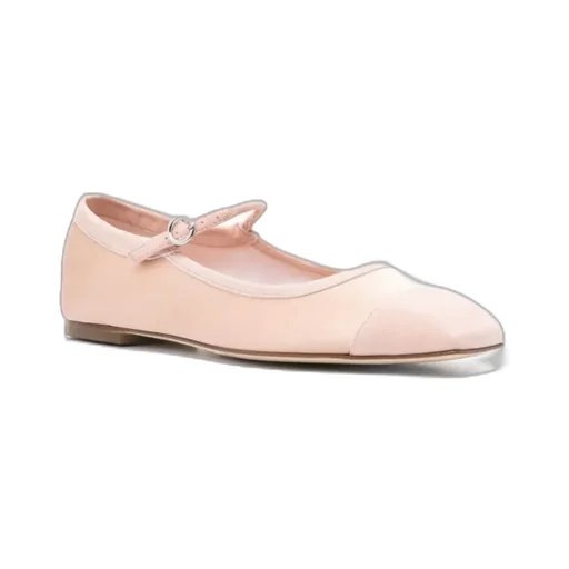 Square-Toed Ballet Shoes