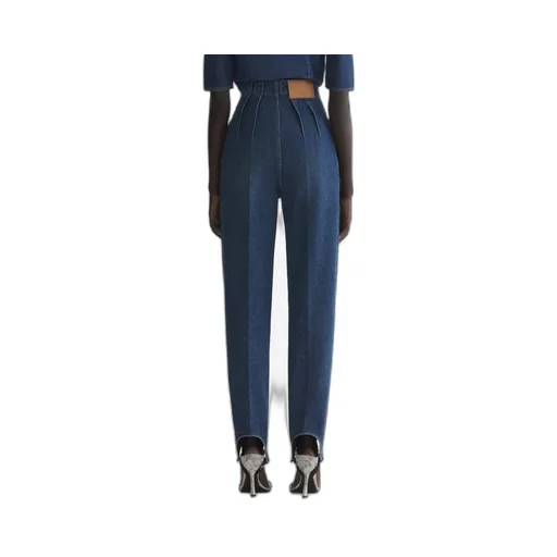 Pleated Jeans