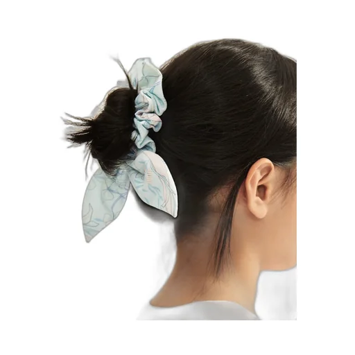 Three-Piece Set Of Elastic Hair Ties