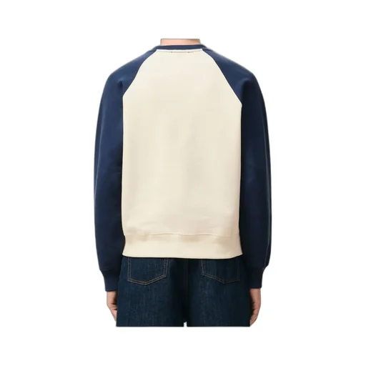 Long-Sleeved Sweatshirt