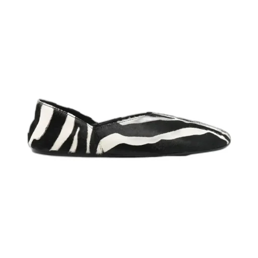 Round-Toed Flat Shoes
