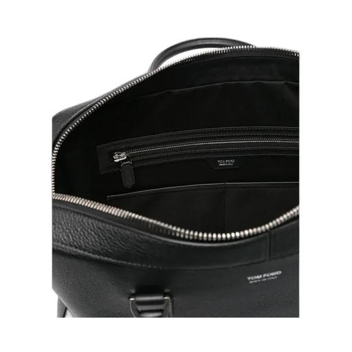 Zippered Shoulder Bag For Carrying Documents