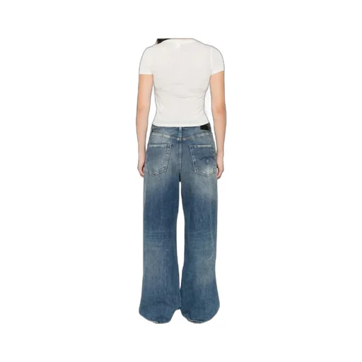 Short-Sleeved T-Shirt