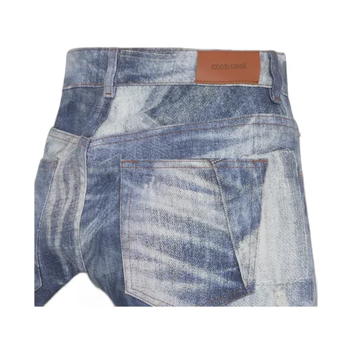 Button-Fastening Jeans