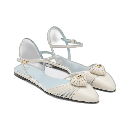 Coeur Royal Flat Sandals