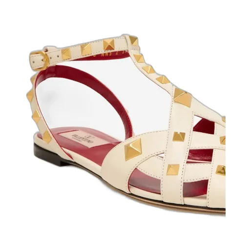 Round-Toed Flat Sandals