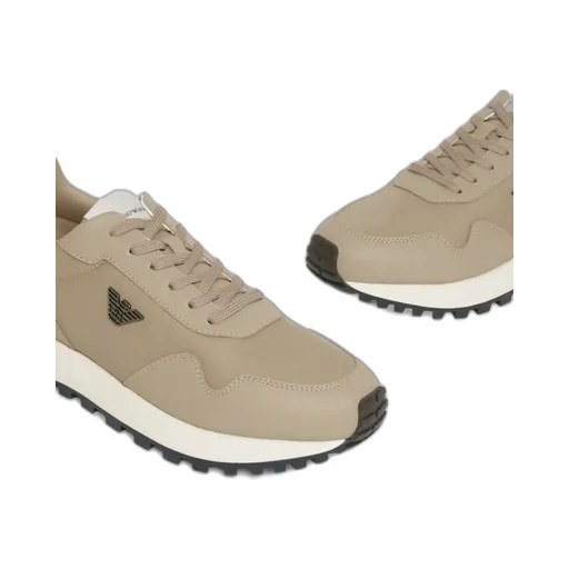Logo-Detail Sneakers