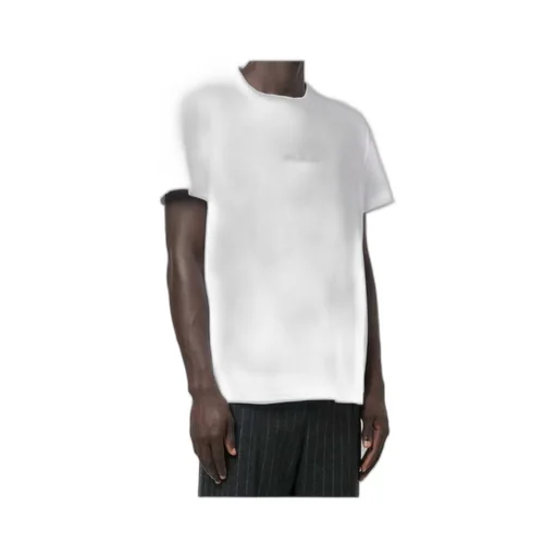 Short-Sleeved T-Shirt