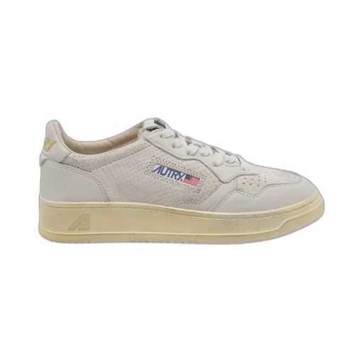 Autry Medalist Low Super Vintage Sneakers