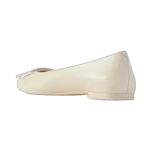 Roger Vivier Logo Embossed Flat Shoes