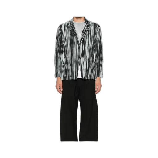 Button-Down Suit Jacket