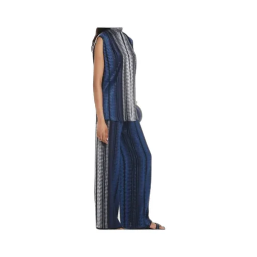 Kymo Sleeveless Top