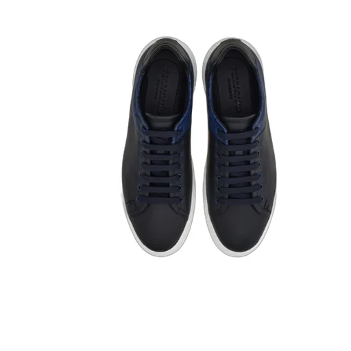 Low Cut Sneaker