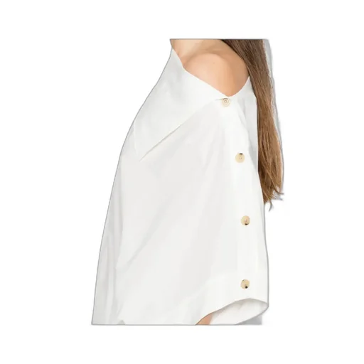 Short-Sleeved Blouse