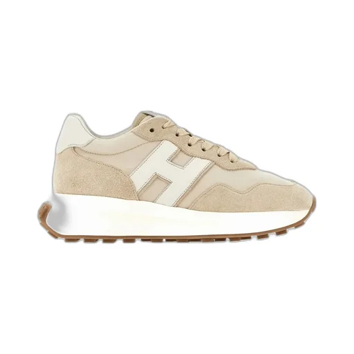 H641 Sneakers