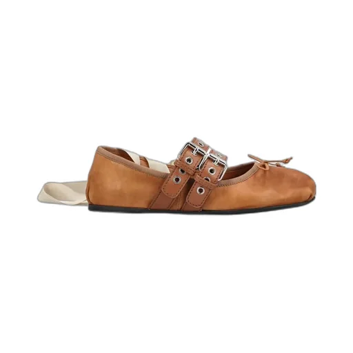Round-Toed Ballet Shoes