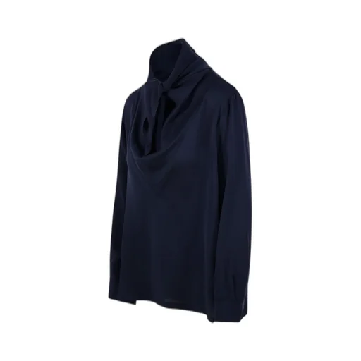Long-Sleeved Shirt