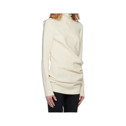 Long-Sleeved Top