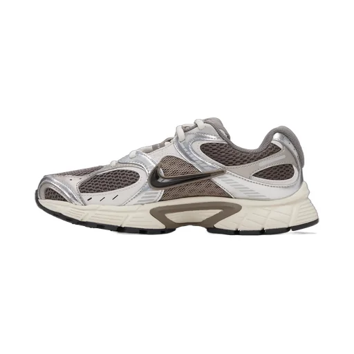 V5 Rnr Sneakers