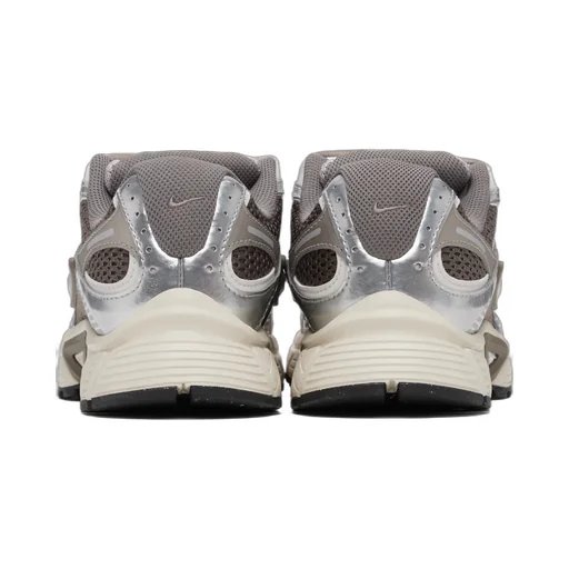 V5 Rnr Sneakers