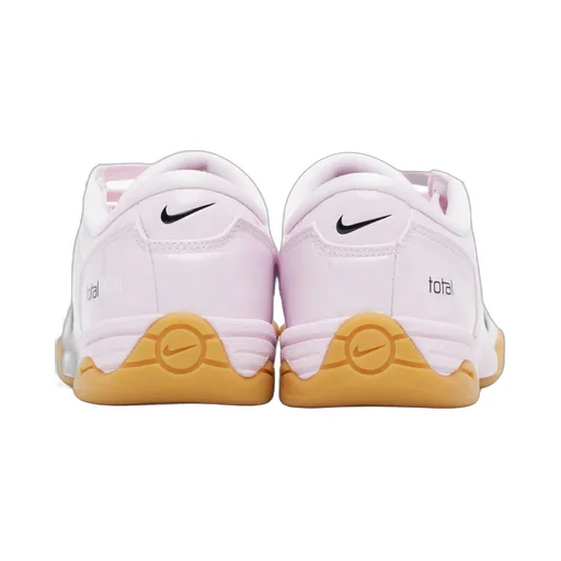 Total 90 Sneakers