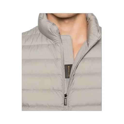 Zippered Vest