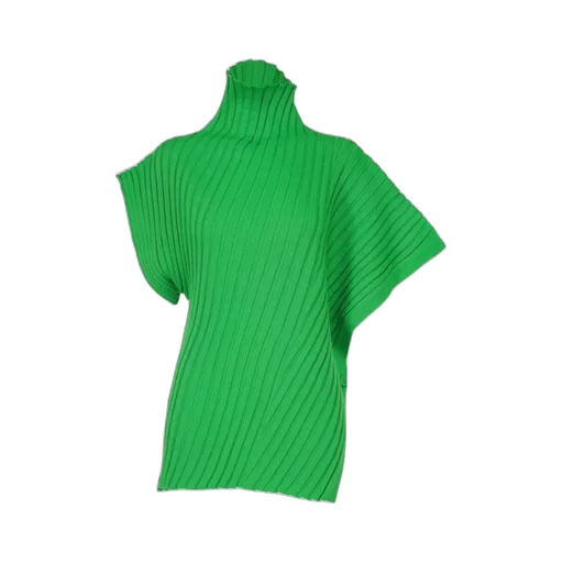 Issey Miyake Short-Sleeved Knitted Jumper