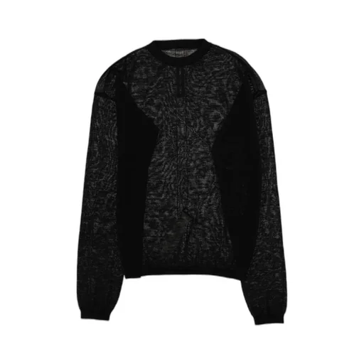 Long-Sleeved Knitwear