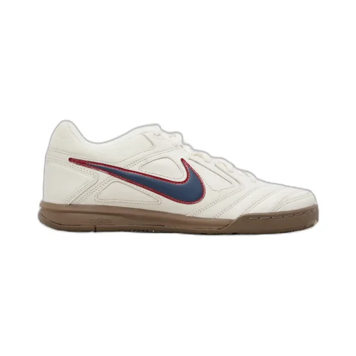 Gato Sneakers