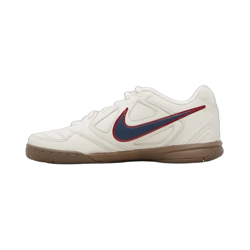 Gato Sneakers