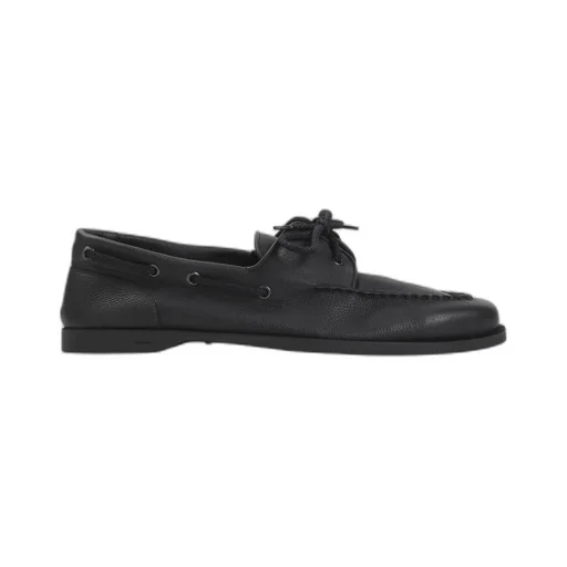 Round-Toe Boat Shoes