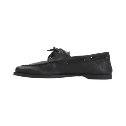 Round-Toe Boat Shoes