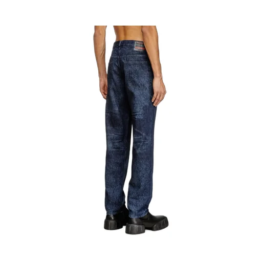2023 D-Finitive Buttoned Jeans