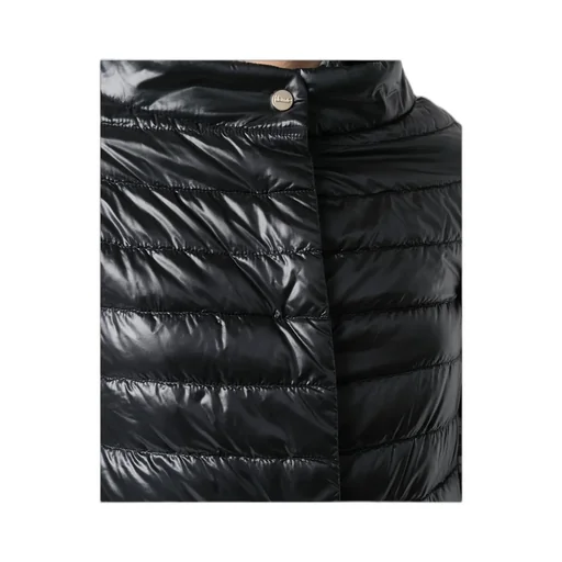 Short-Sleeved Vest
