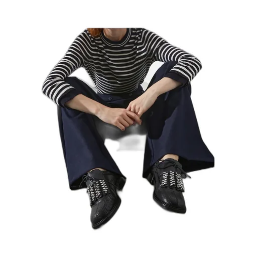 Lace-Up Flat Shoes