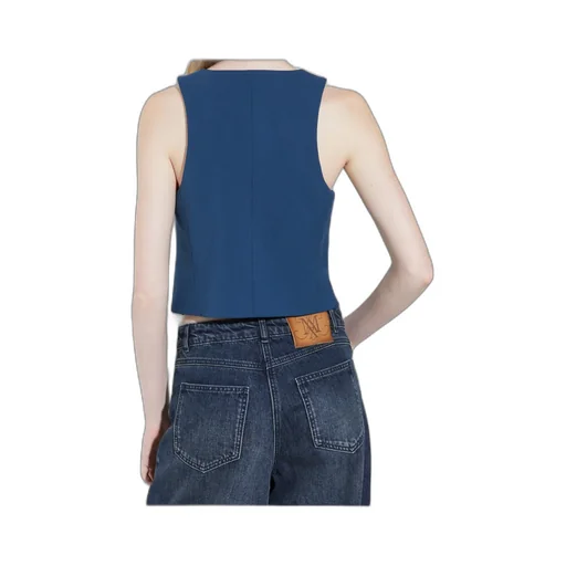 V-Neck Vest