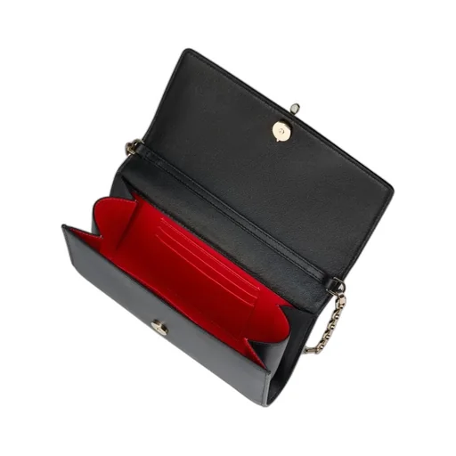 Snap-Fastening Clutch Bag