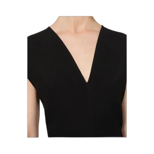 Long Dress With V-Neck In Cannete - Black