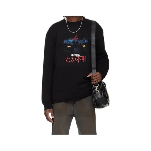 Long-Sleeved Crew Neck T-Shirt