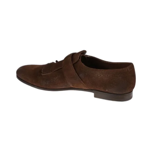 Round-Toe Brogues
