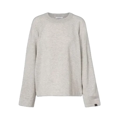 Long-Sleeved Knitwear