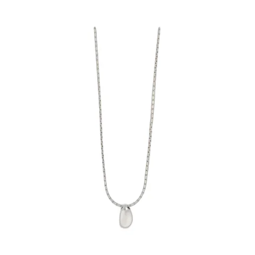 Teardrop-Shaped Pendant Necklace