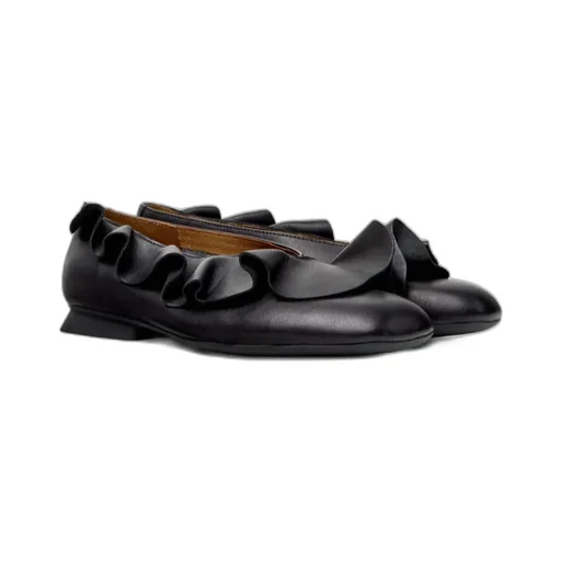 Round-Toed Ballet Shoes