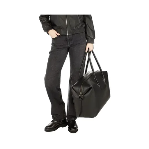 Brioche Weekender Shoulder Bag