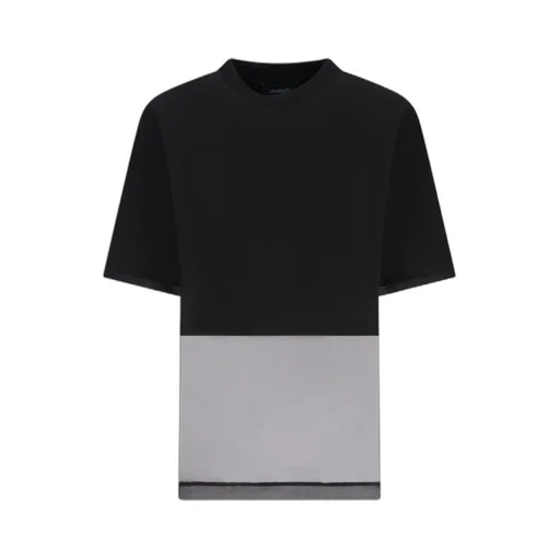 Short-Sleeved T-Shirt