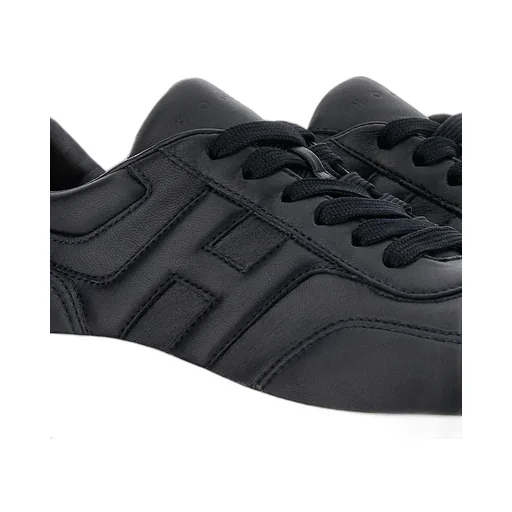 Hogan Hyperlight Sneakers