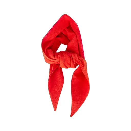Pointed Wool Scarf